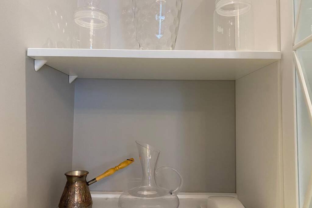 Hidden Gem With Its Own Private Entry At Lypky Apartment Киев Екстериор снимка
